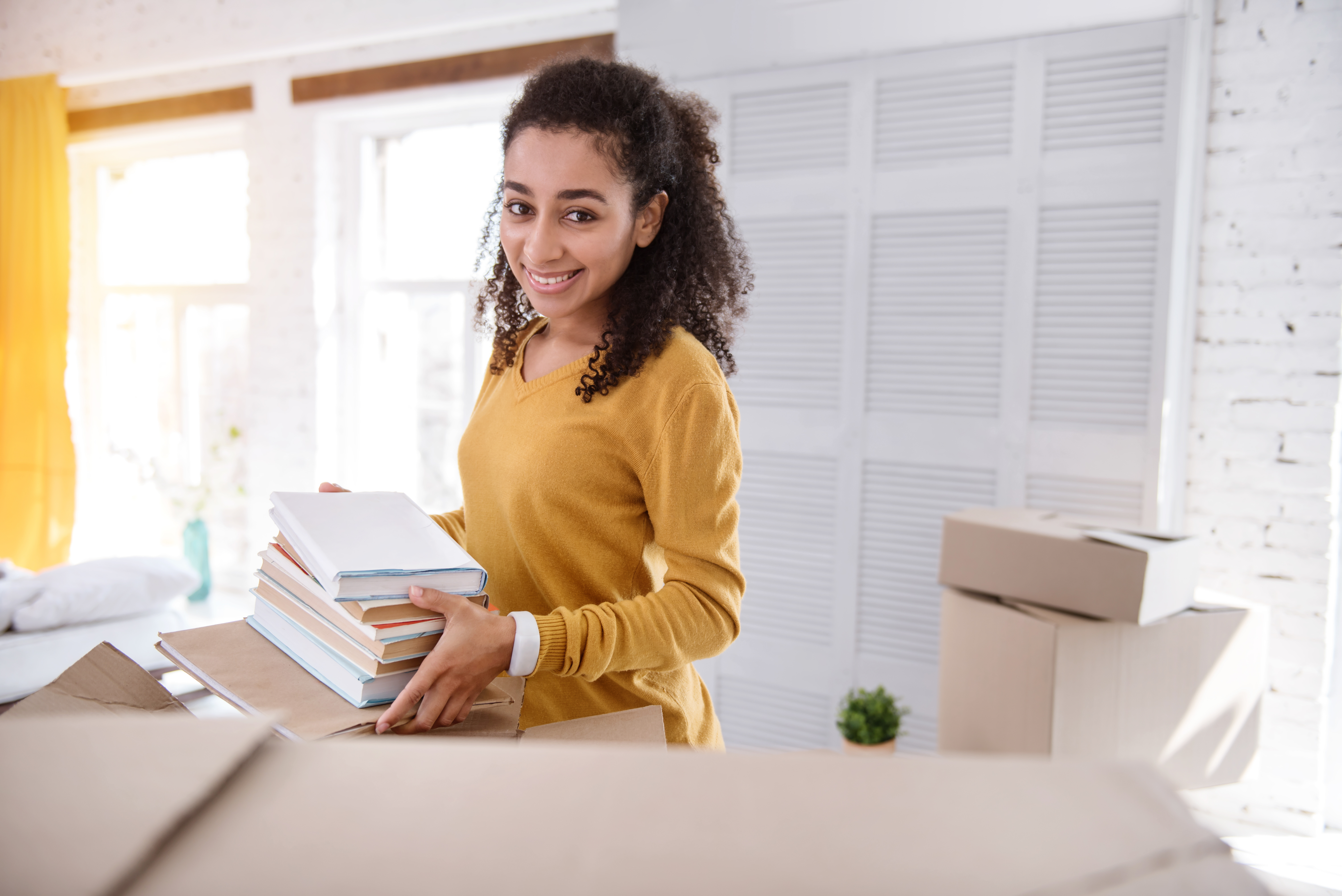 shutterstock_1091286119-female student.jpg